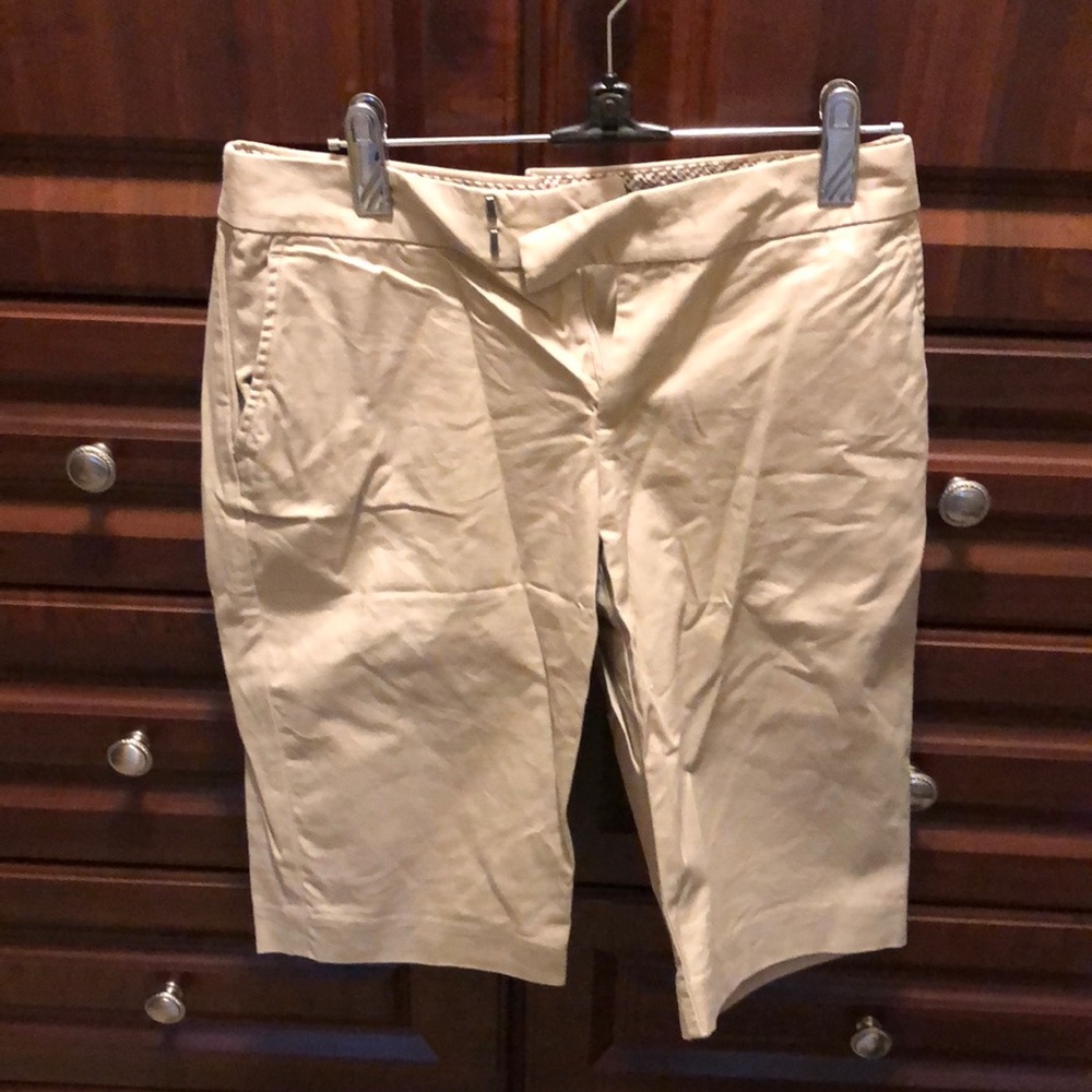 Beige Banana Republic Bermuda khaki shorts
